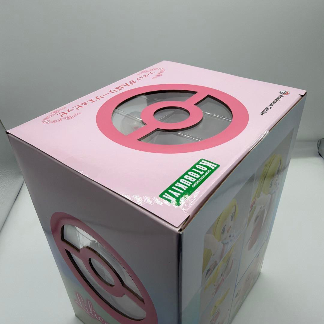 ポケモンセンターオリジナル フィギュア がんばリーリエ&ピッピ