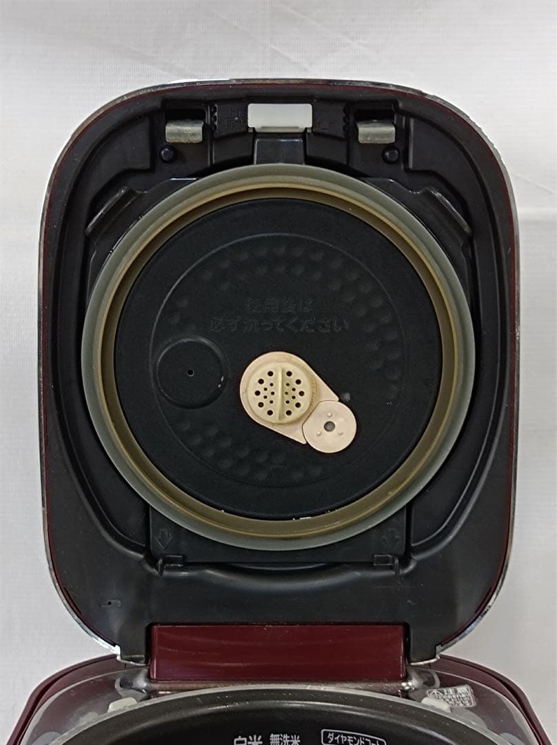 八5934【TOSHIBA】真空圧力IH保温釜　容量1.0L 5.5合