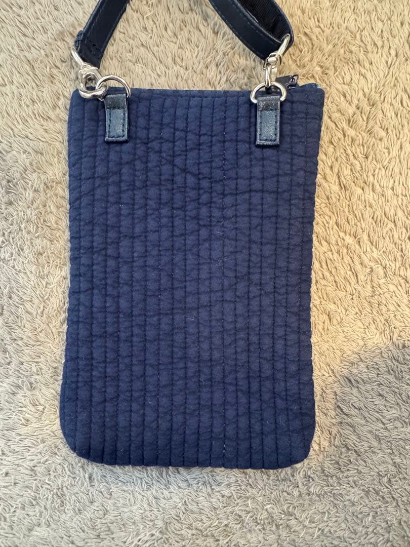 familiar ピオヌンナルコラボ　スマホショルダーバッグ