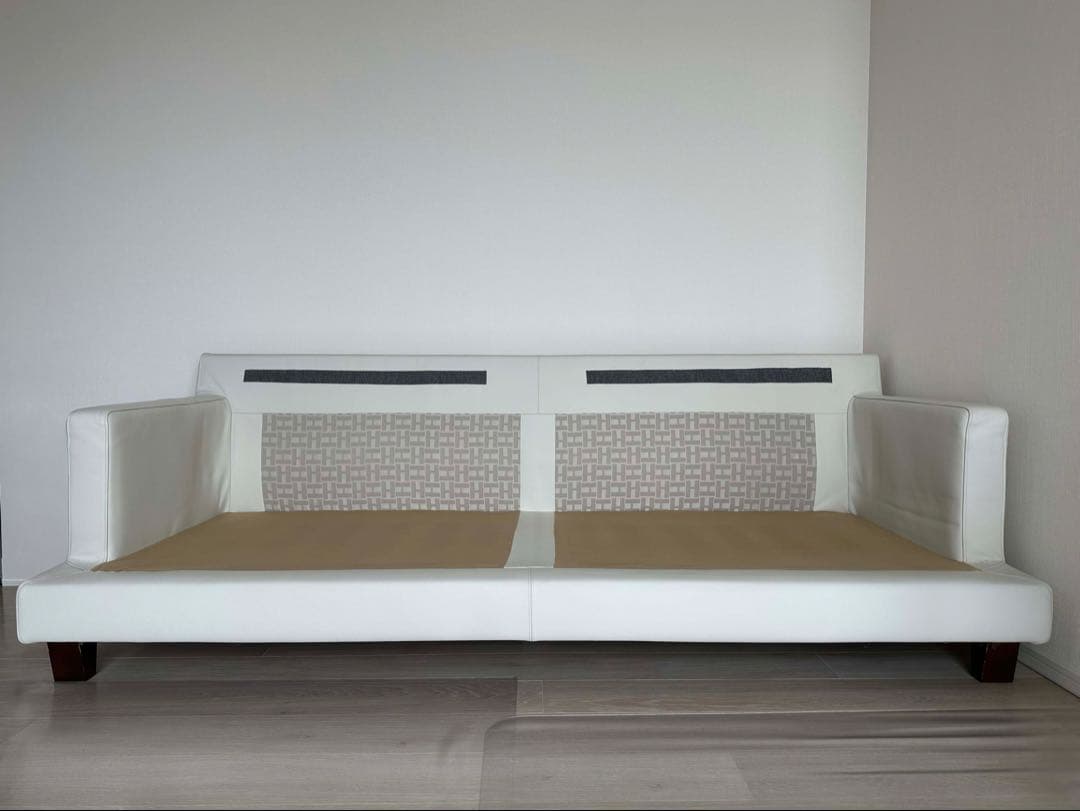 日本フクラHUKLA ホワイトレザーソファ