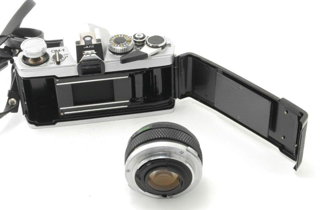 【ケース付き】 オリンパス Olympus OM-1 + 50mm F1.8