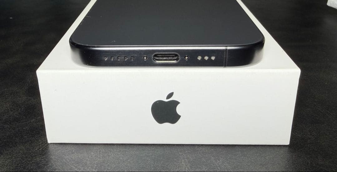 【美品：即日発送可】iPhone 15 Pro 128GB