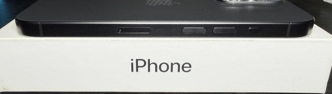 【美品：即日発送可】iPhone 15 Pro 128GB