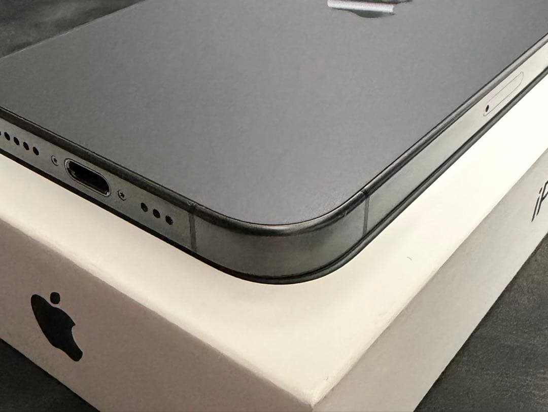 【美品：即日発送可】iPhone 15 Pro 128GB