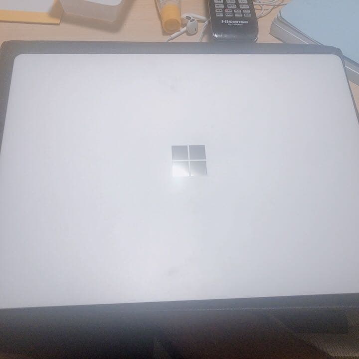 Windowsノート本体 surface lap top2