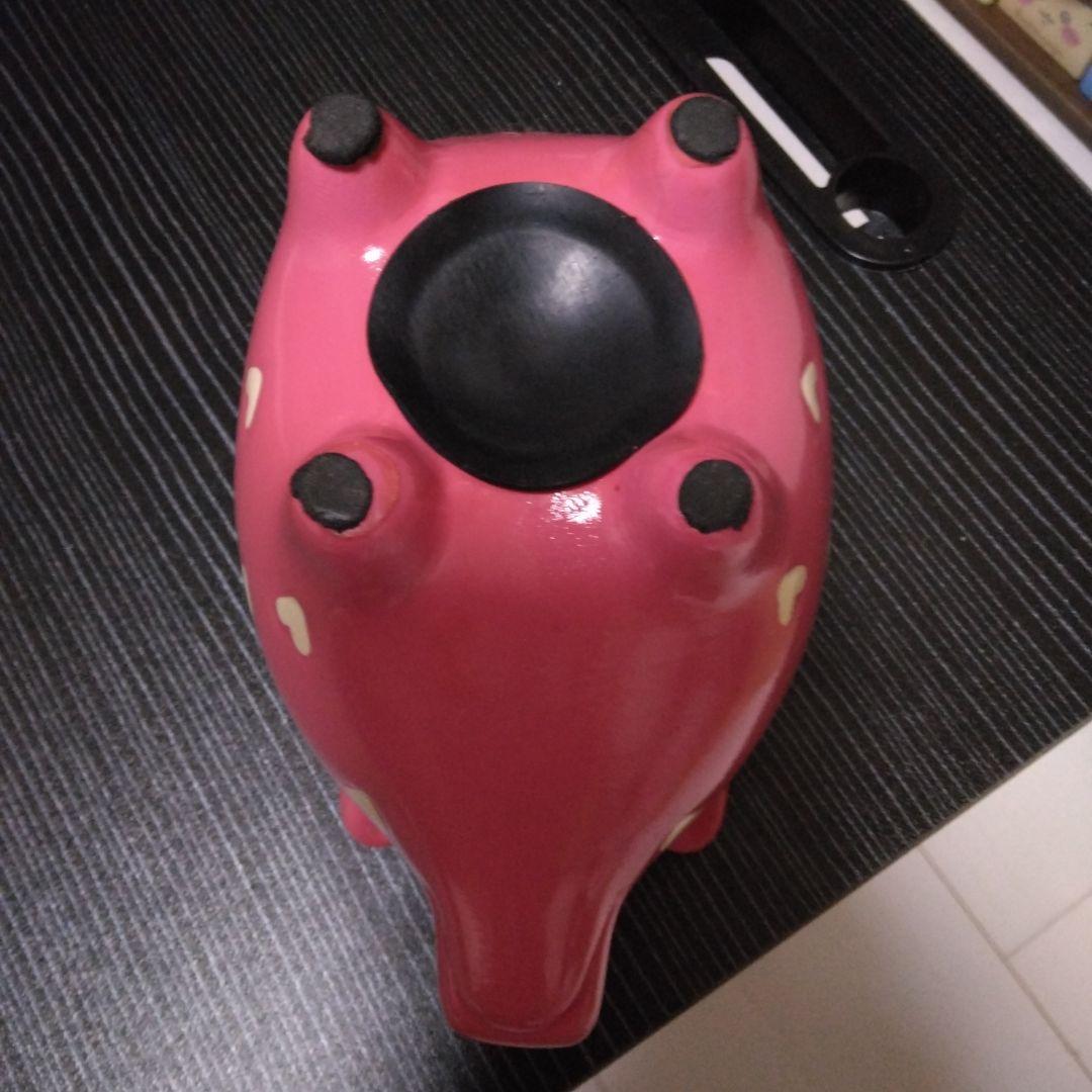 可愛いブタさん貯金箱