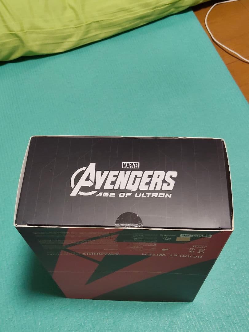 スカーレット・ウィッチ 　アベンジャーズ　エイジ・オブ・ウルトロン　ホットトイズ