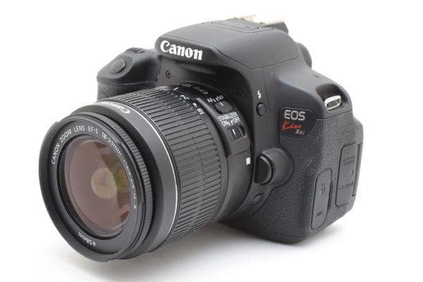 【ショット数822回】 Canon EOS Kiss X6i レンズキット