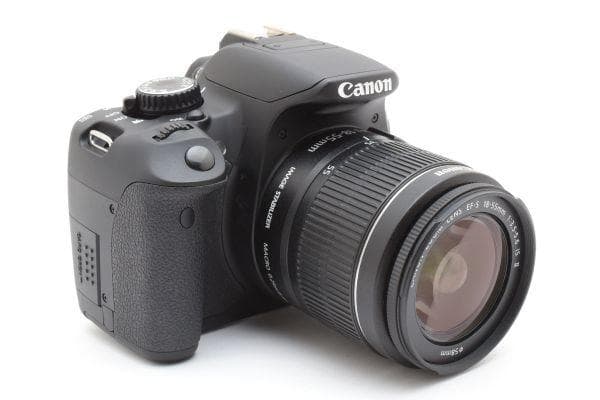 【ショット数822回】 Canon EOS Kiss X6i レンズキット