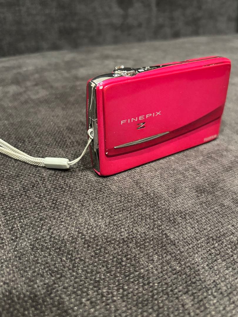 ✨動作確認済✨　FUJIFILM Fine Pix Z950 EXR