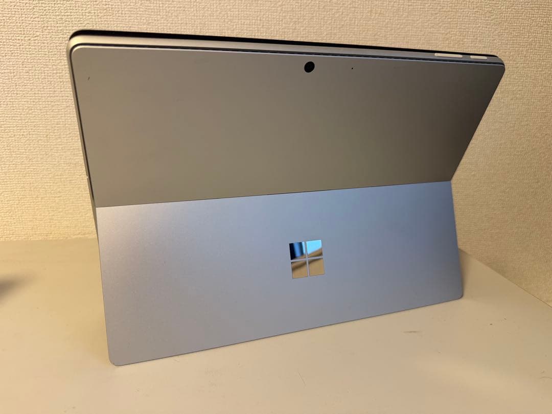 Windowsタブレット本体 Surface Pro 9 i5-1235U/8GB/256GB