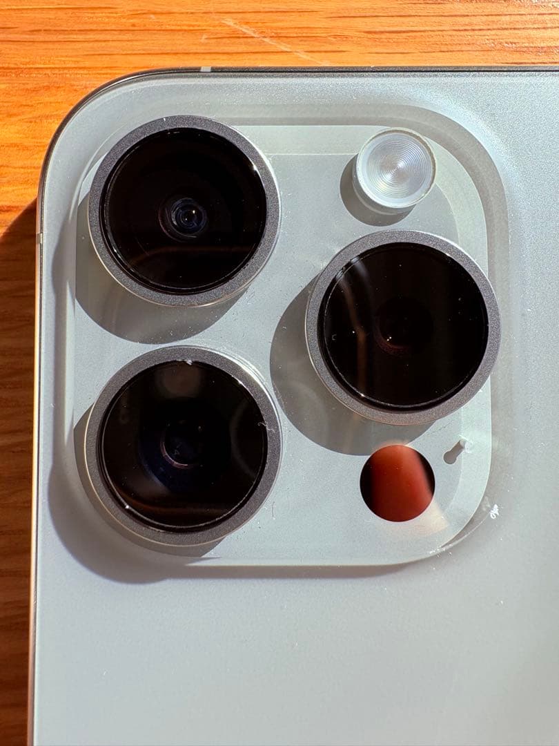 iPhone 15 Pro 128GB SIMフリー ナチュラルチタニウム