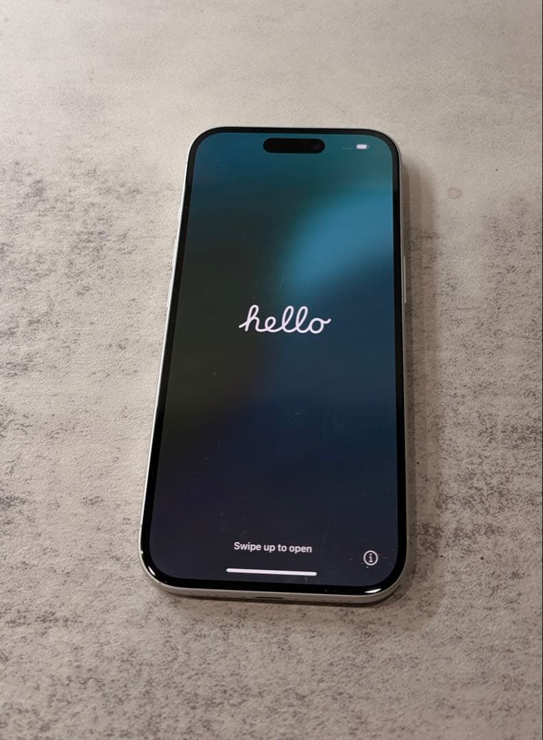 iPhone16 256GB ホワイト