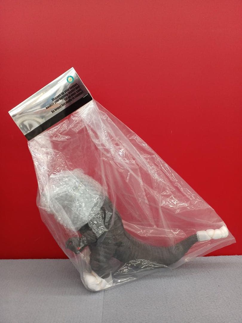 【即購入ok】ゴモラ2.0VER.こげ茶色仕様　発光ギミック付　CCP1/6特撮