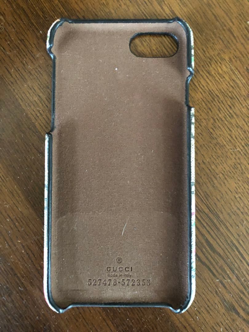 GUCCI スマホ用カバーiPhone8