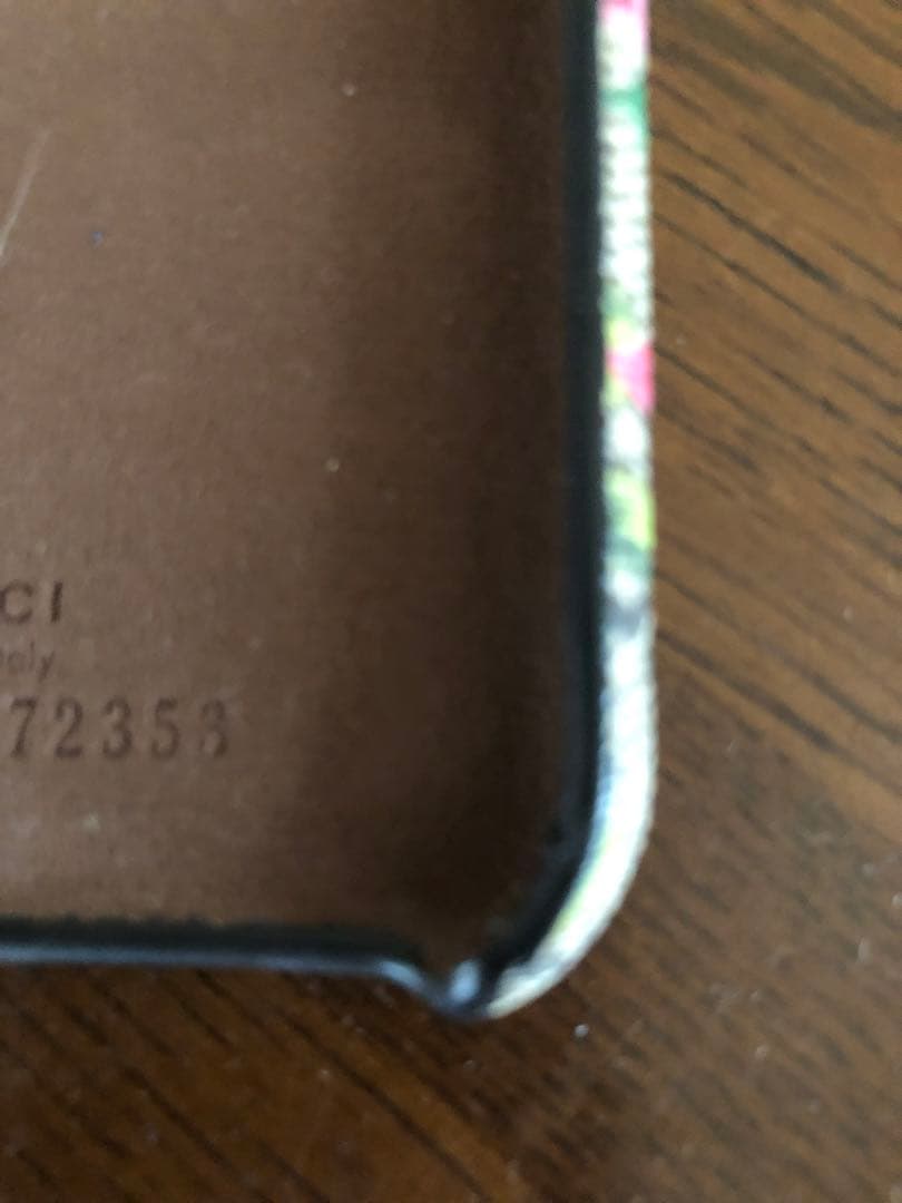 GUCCI スマホ用カバーiPhone8