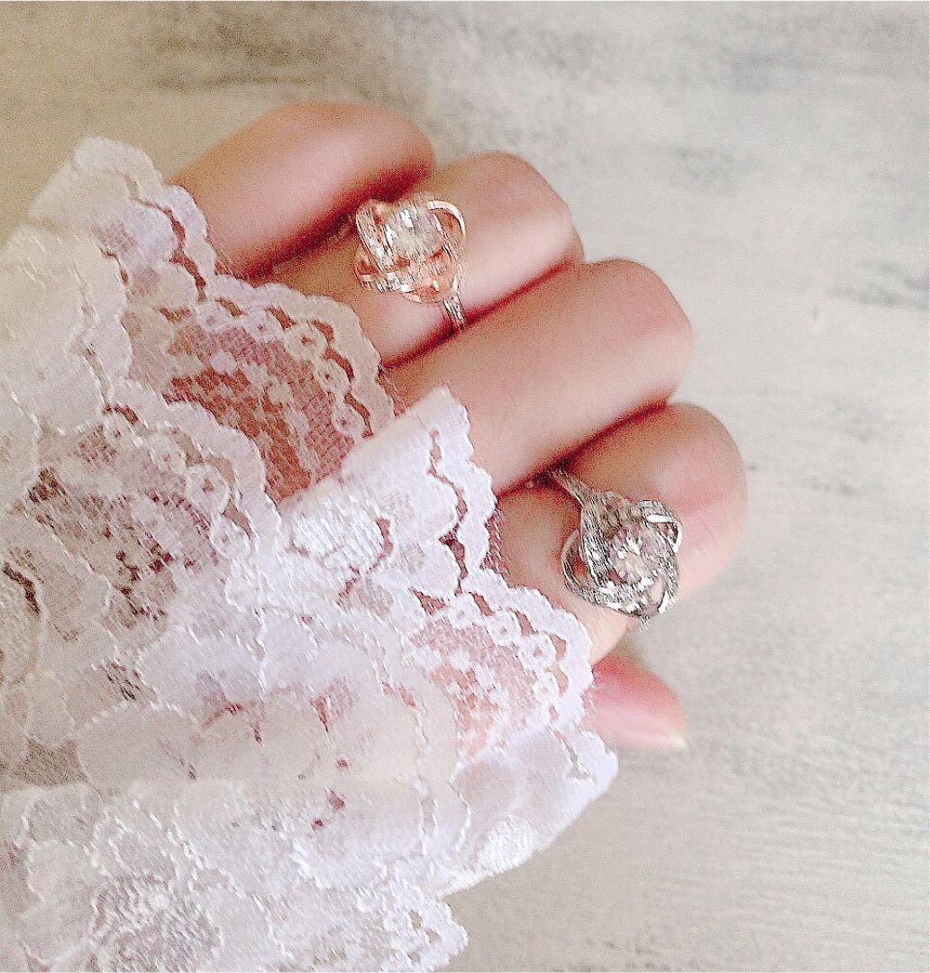 スワロフスキー 1カラットフラワー  18kgf ギフト用  ホワイトゴールド