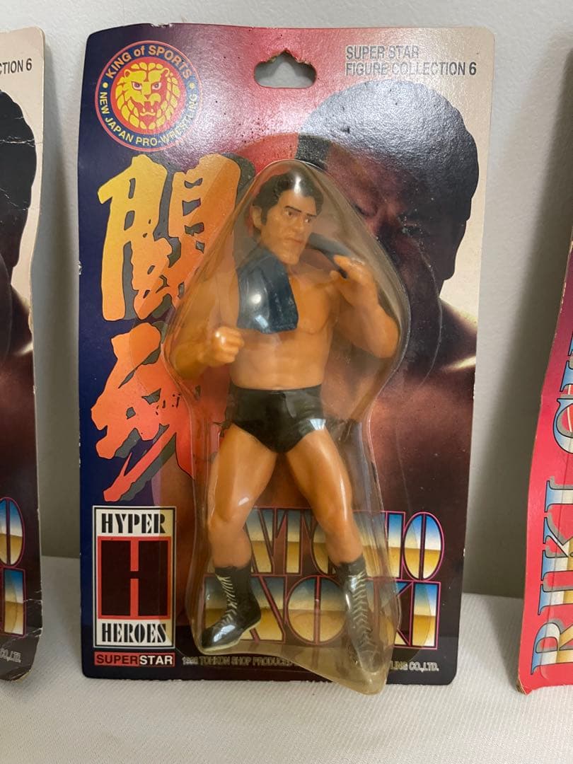 未開封　青タオル　赤タオル　アントニオ猪木　長州力　フィギュアセット　まとめ