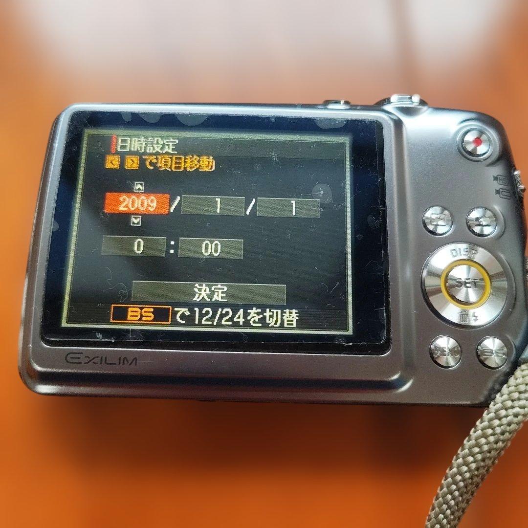 CASIO EXILIM コンパクトデジタルカメラ　EXILIM EX-FS10