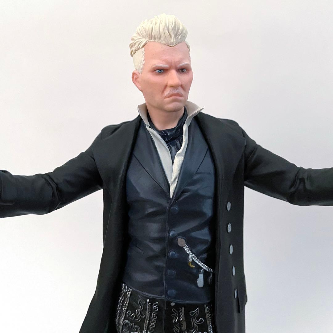 グリンデルバルド Artfx+ フィギュア ジョニー　デップ