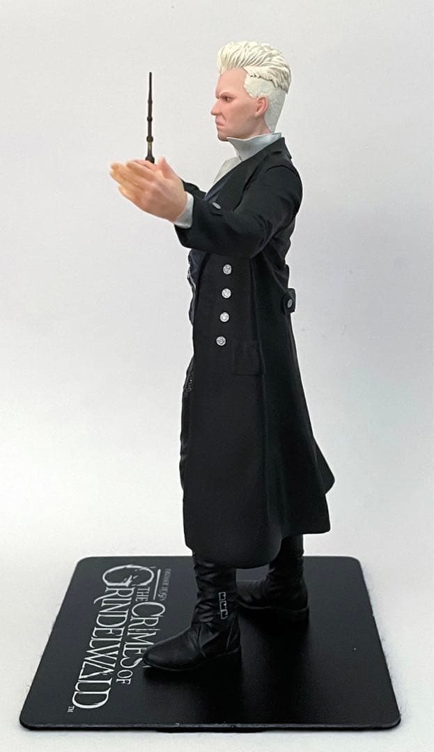 グリンデルバルド Artfx+ フィギュア ジョニー　デップ