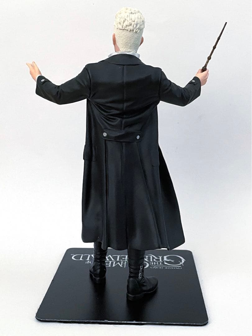 グリンデルバルド Artfx+ フィギュア ジョニー　デップ