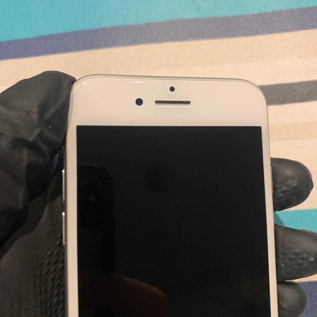 Apple iPhone 8 シルバー 本体　　美品256G SIMフリー