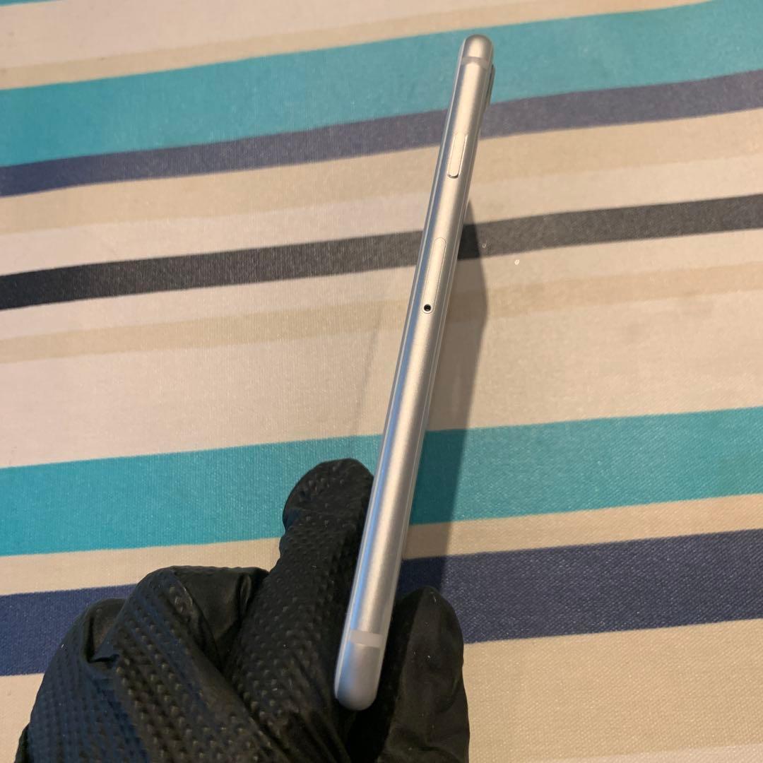 Apple iPhone 8 シルバー 本体　　美品256G SIMフリー