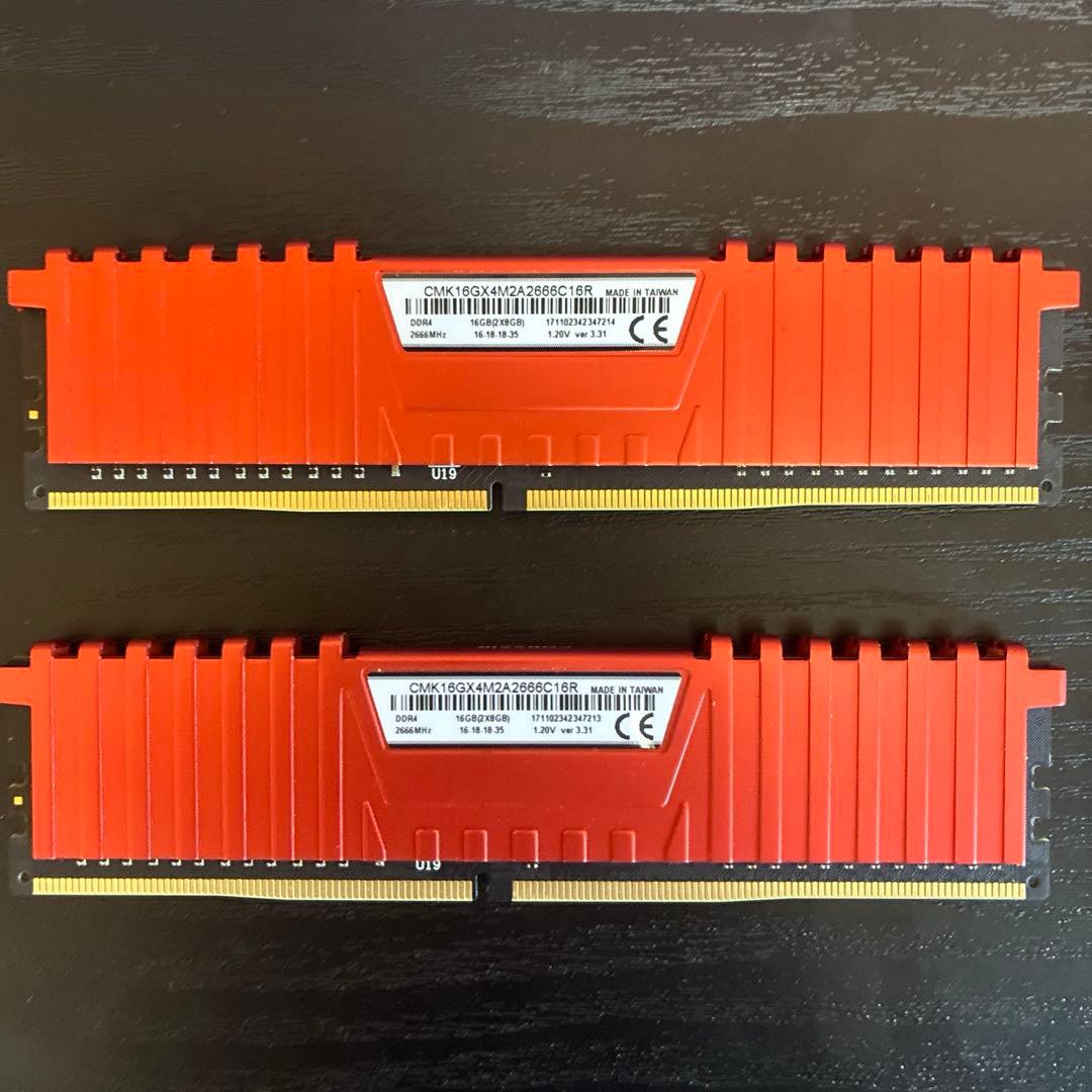 CORSAIR DDR4 16GBメモリ　8GB×2