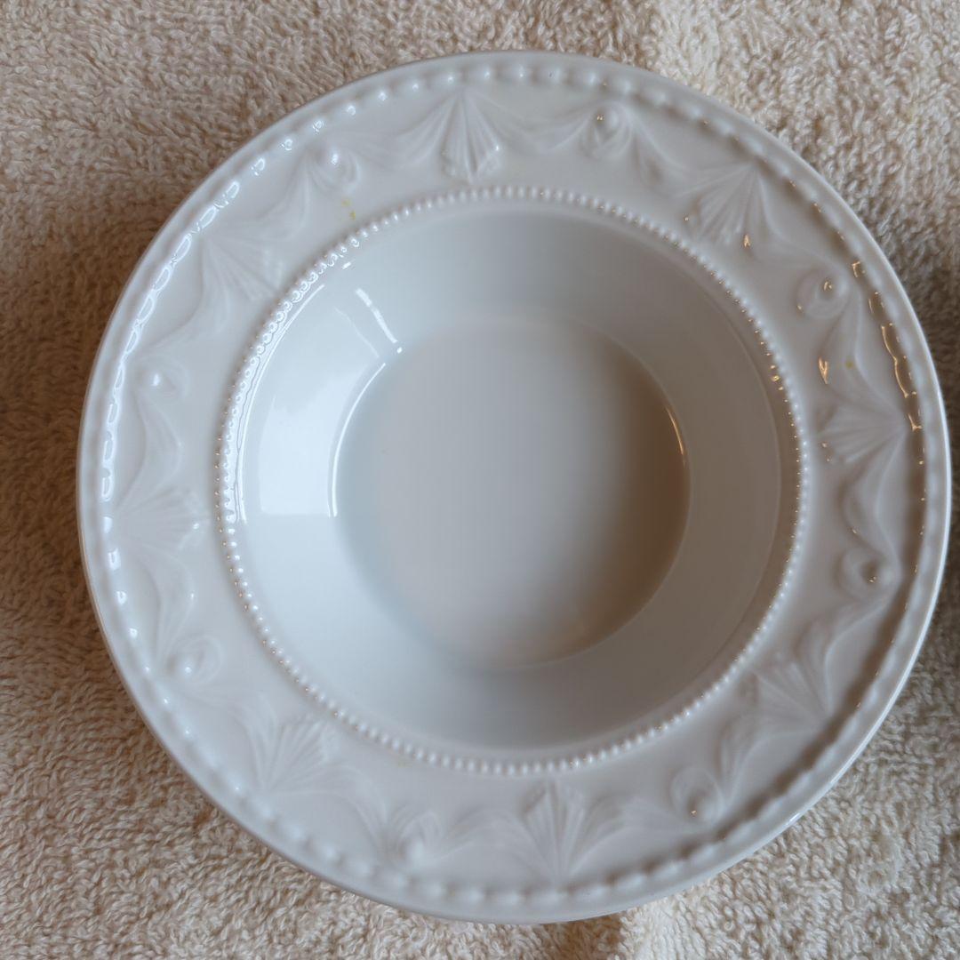 KPM ベルリン クアランド 小皿　デザート皿　デザートボウル 白　12 cm