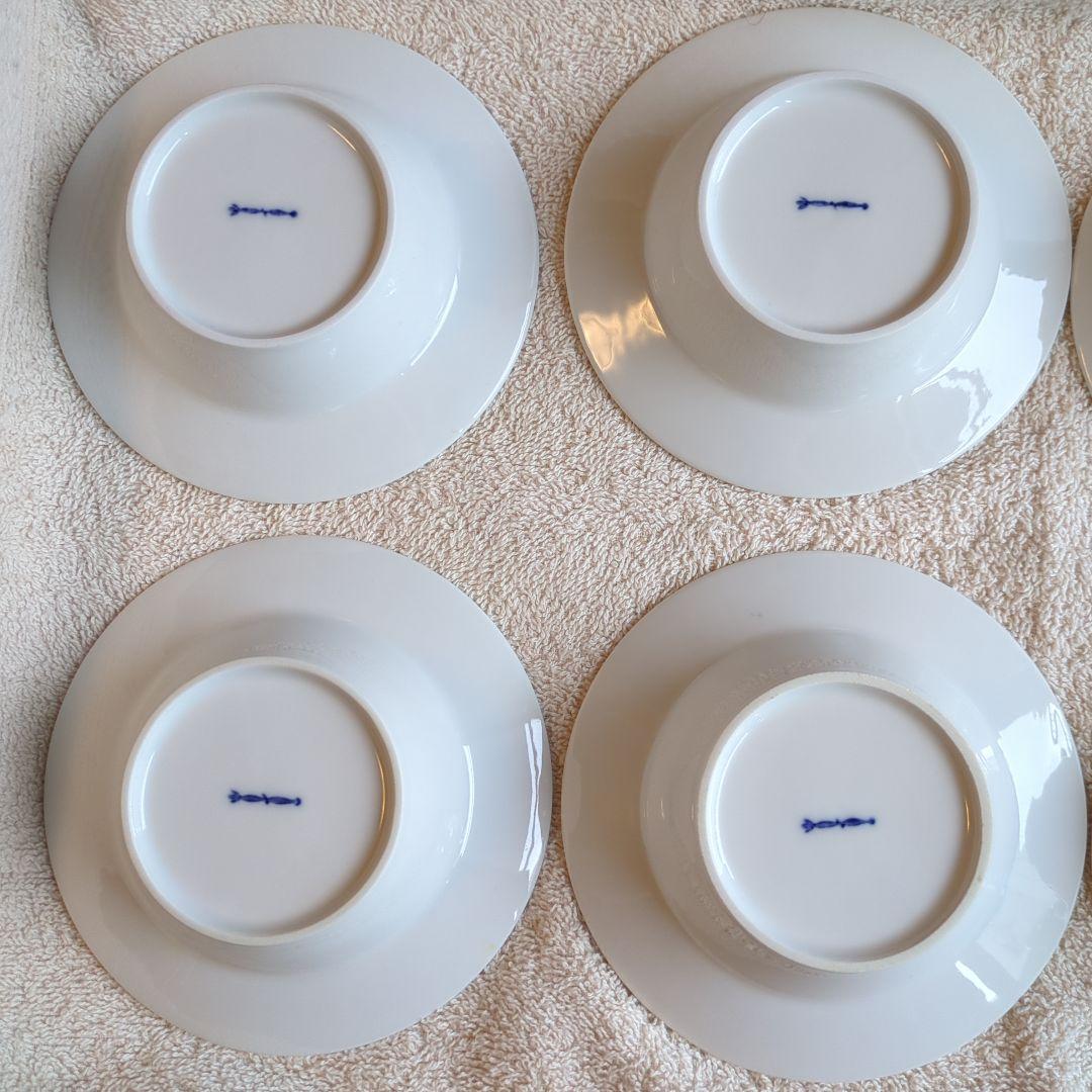 KPM ベルリン クアランド 小皿　デザート皿　デザートボウル 白　12 cm