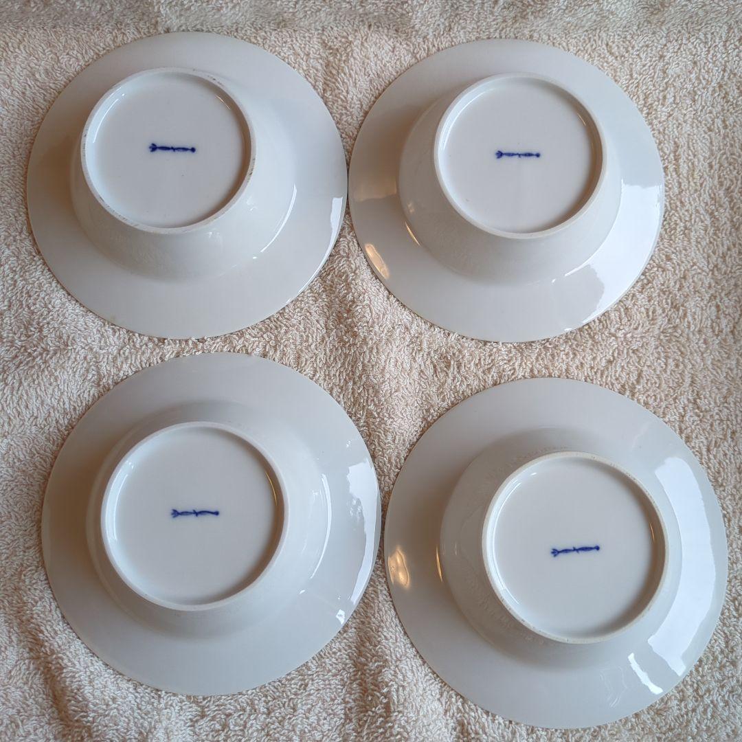 KPM ベルリン クアランド 小皿　デザート皿　デザートボウル 白　12 cm