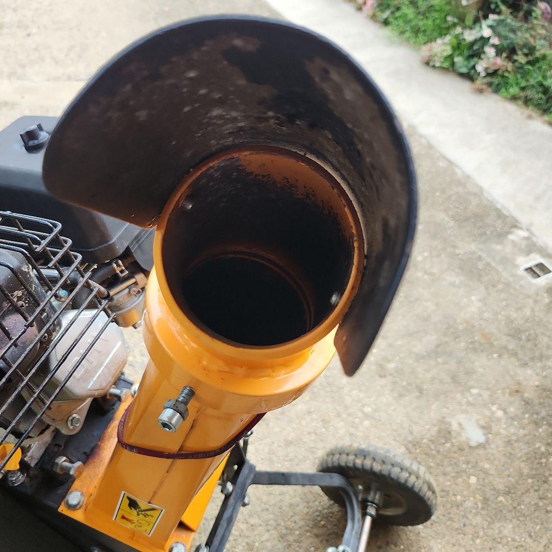 《引取限定》ハイガー ウッドチッパー エンジン式粉砕機