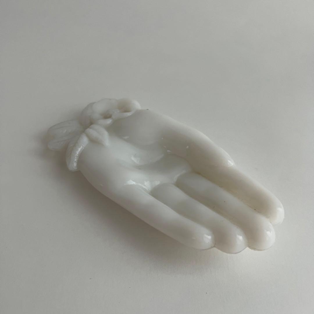 AVON ハンドドレイ ソープディッシュ 手 ミルクガラス トレイ エイボン