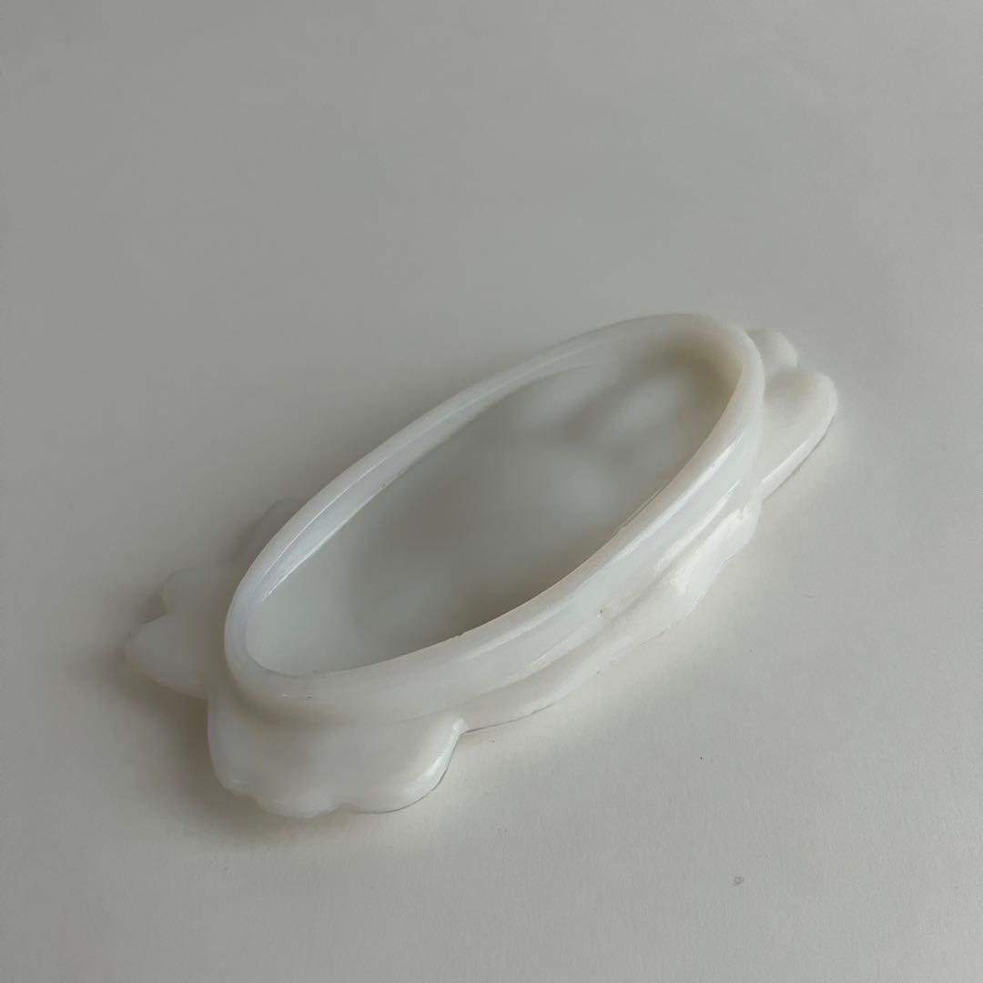 AVON ハンドドレイ ソープディッシュ 手 ミルクガラス トレイ エイボン