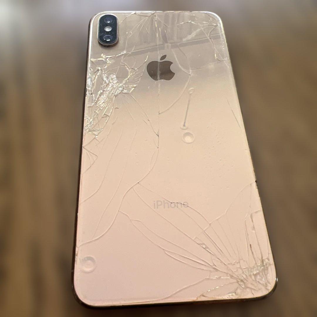 即日発送致します!! iphone xs max 64g 割れあり