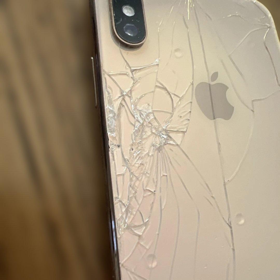 即日発送致します!! iphone xs max 64g 割れあり