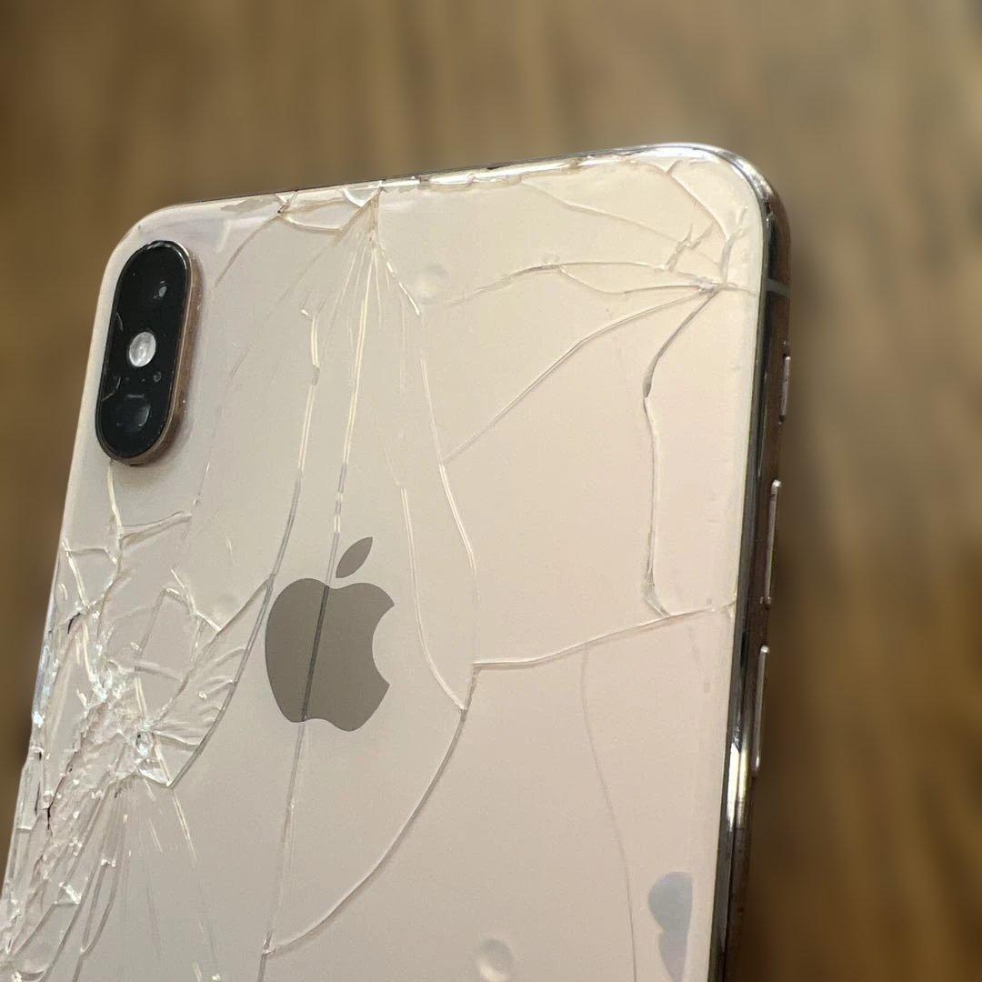 即日発送致します!! iphone xs max 64g 割れあり