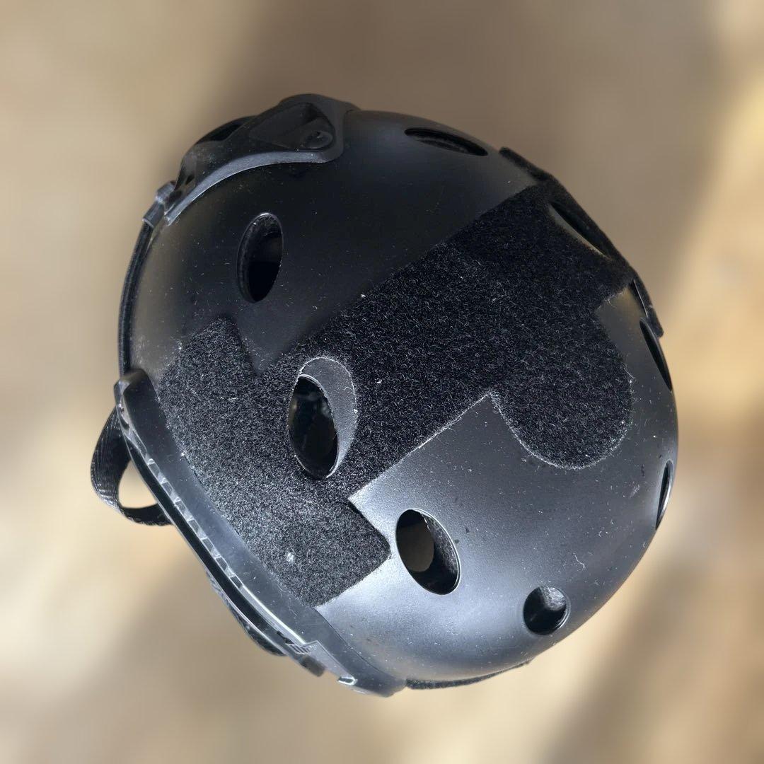 サバゲー用ヘルメット 黒