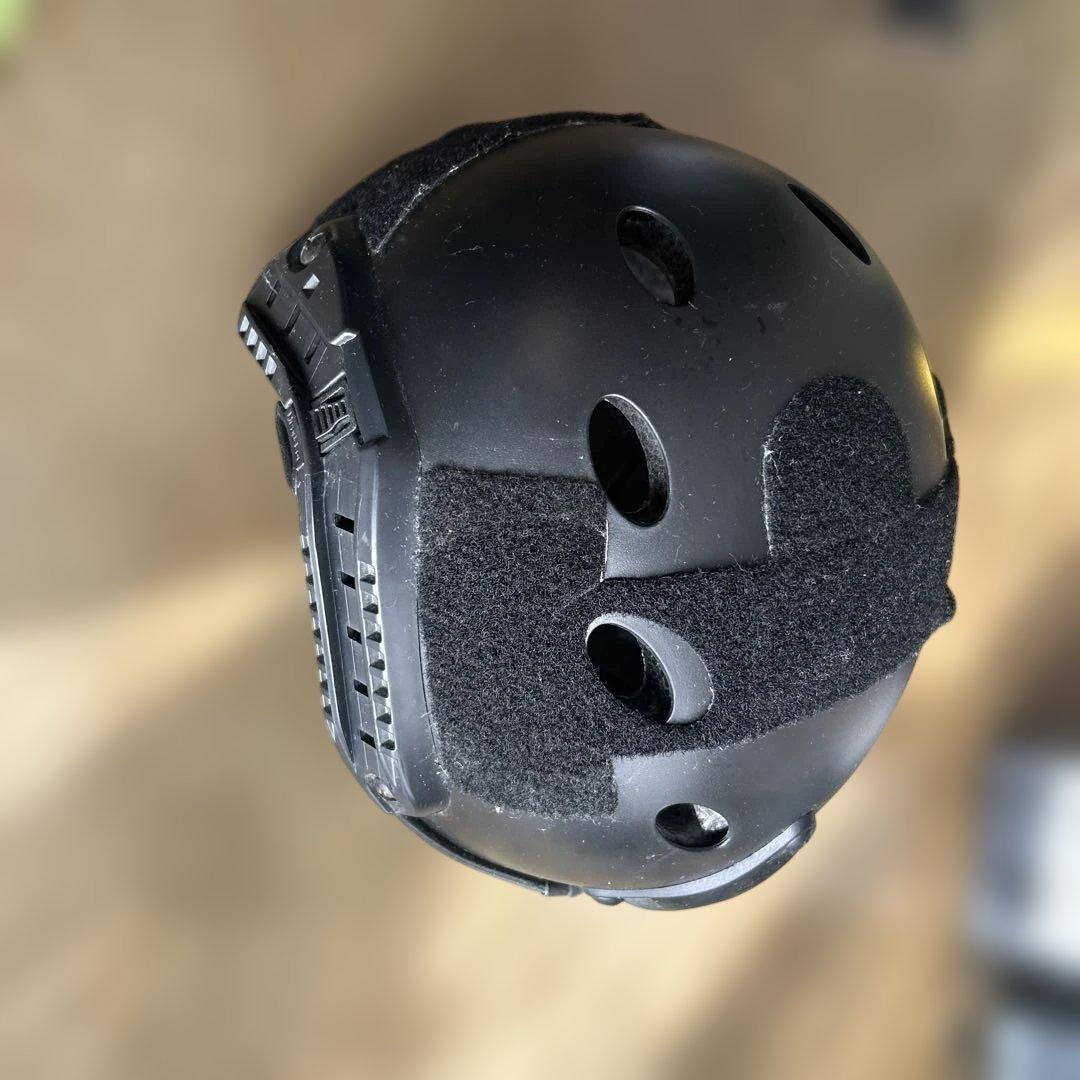 サバゲー用ヘルメット 黒