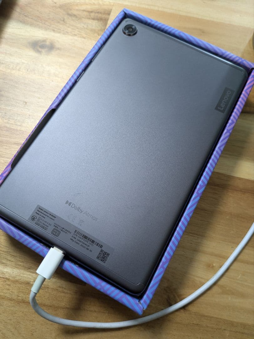 【Lenovo】 Tab M8 タブレット