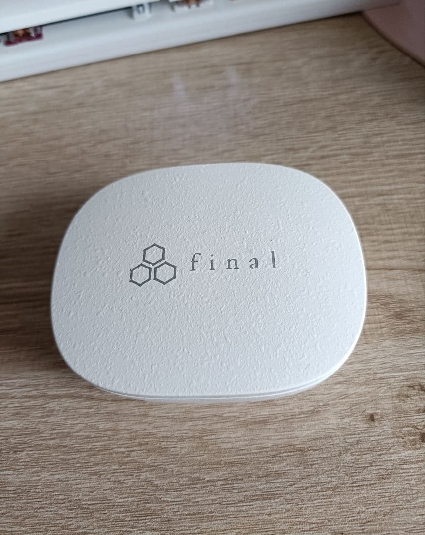 イヤホン final ZE8000