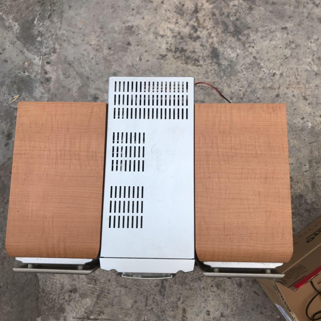 KENWOOD.CDMDコンポ。問題無く作動します。