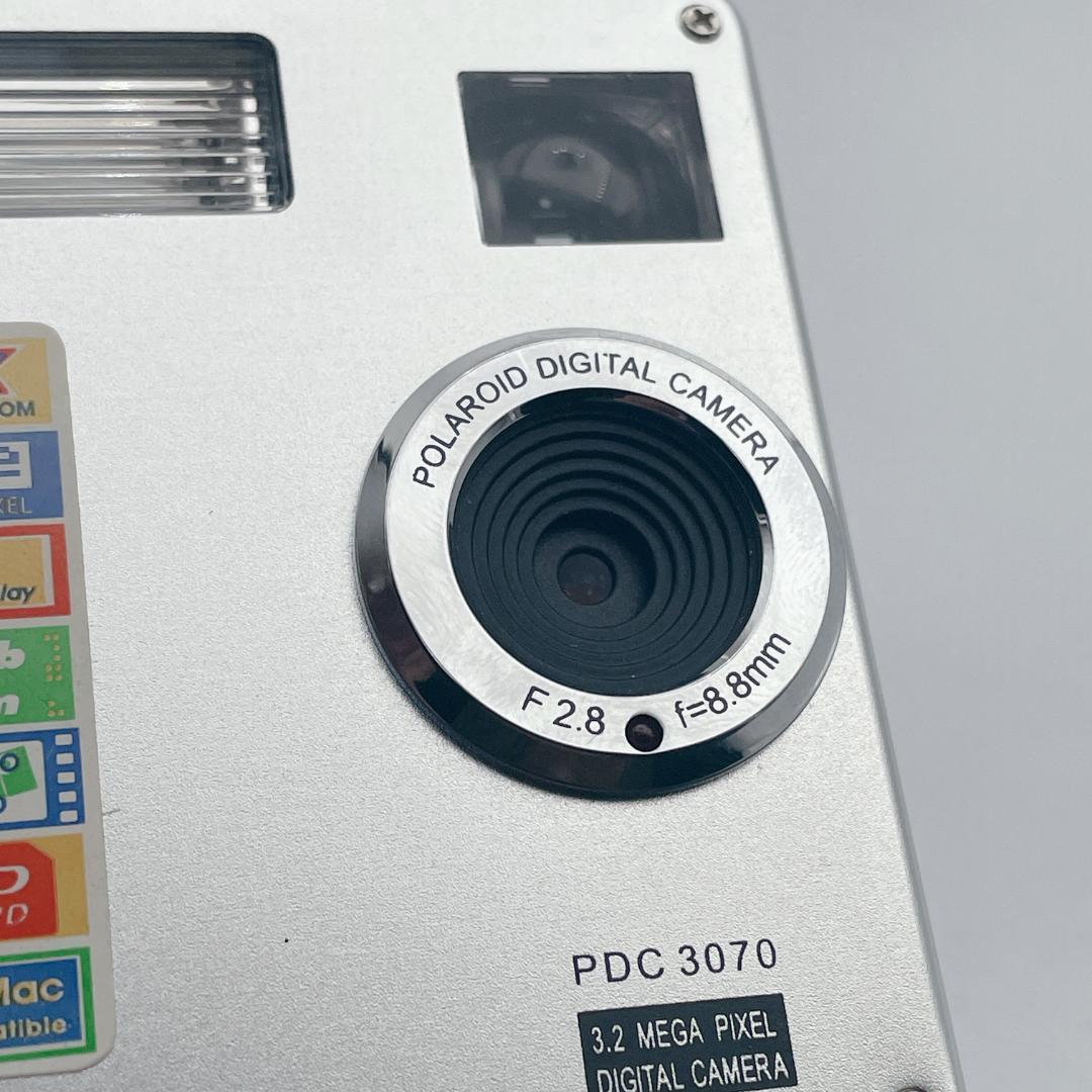 【美品・希少】Polaroid ポラロイド デジタルカメラ PDC3070