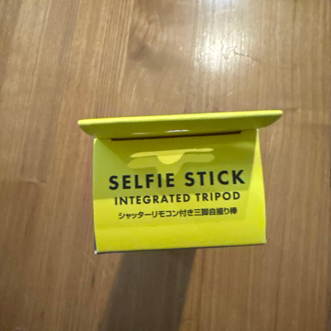 SELFIE STICK Bluetooth 三脚付き