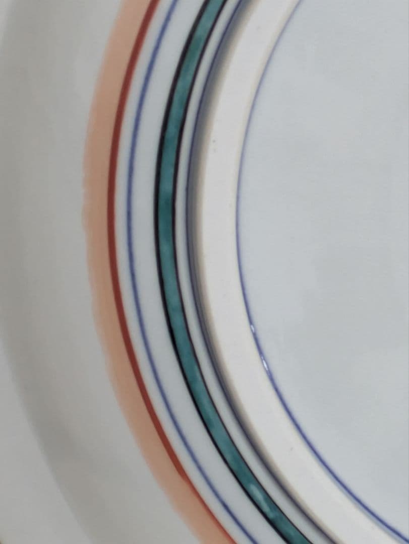 九谷焼　高田伝一郎作品　富貴飾皿　牡丹図柄　大皿　共箱入り　栞付き　未使用美品