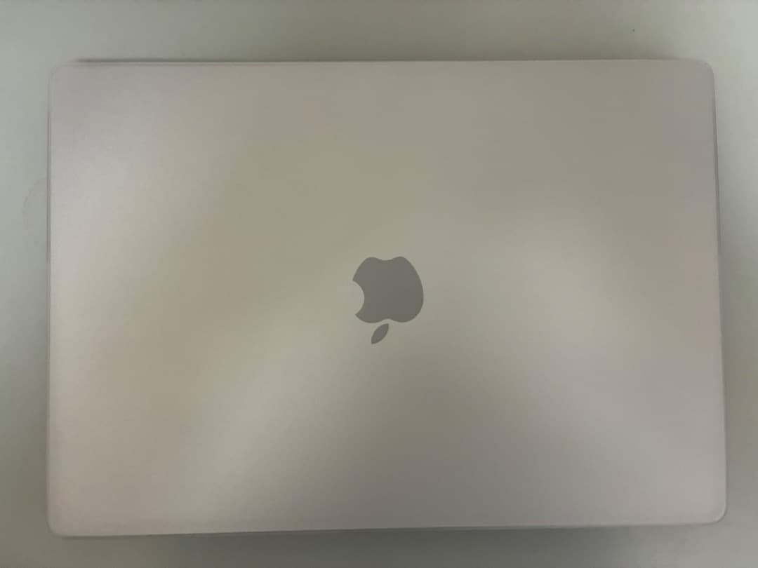 美品・MacBook Pro 16インチ M1Pro 32GB 512GB