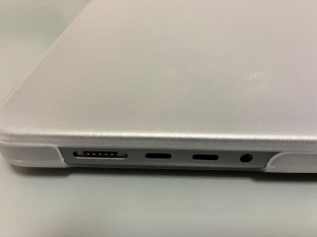 美品・MacBook Pro 16インチ M1Pro 32GB 512GB