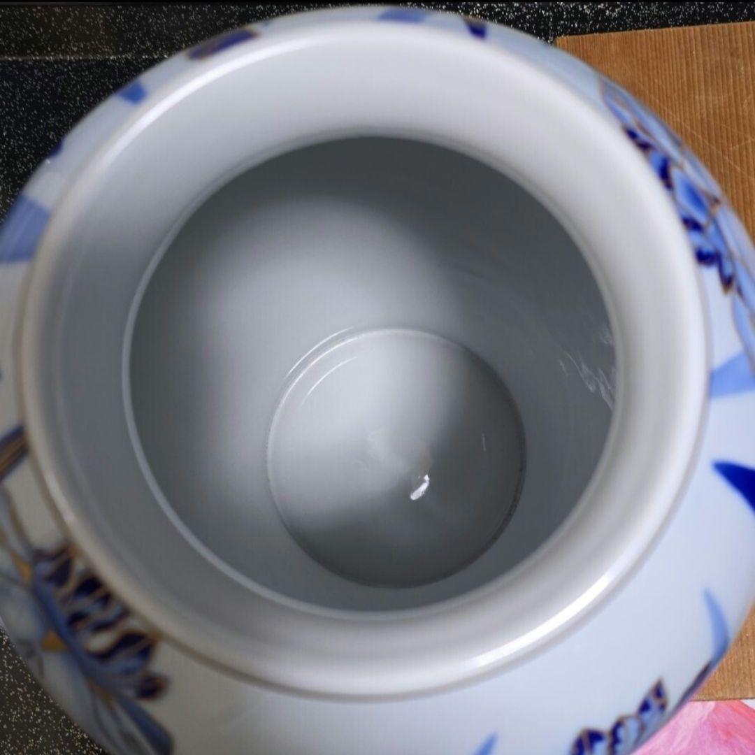 宮内庁御用達 花瓶 花入深川製陶印いり木箱いり青と白の陶器製花瓶 深川製磁