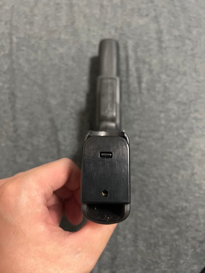 大特価価格！絶版品 コクサイ G17 ガスガン